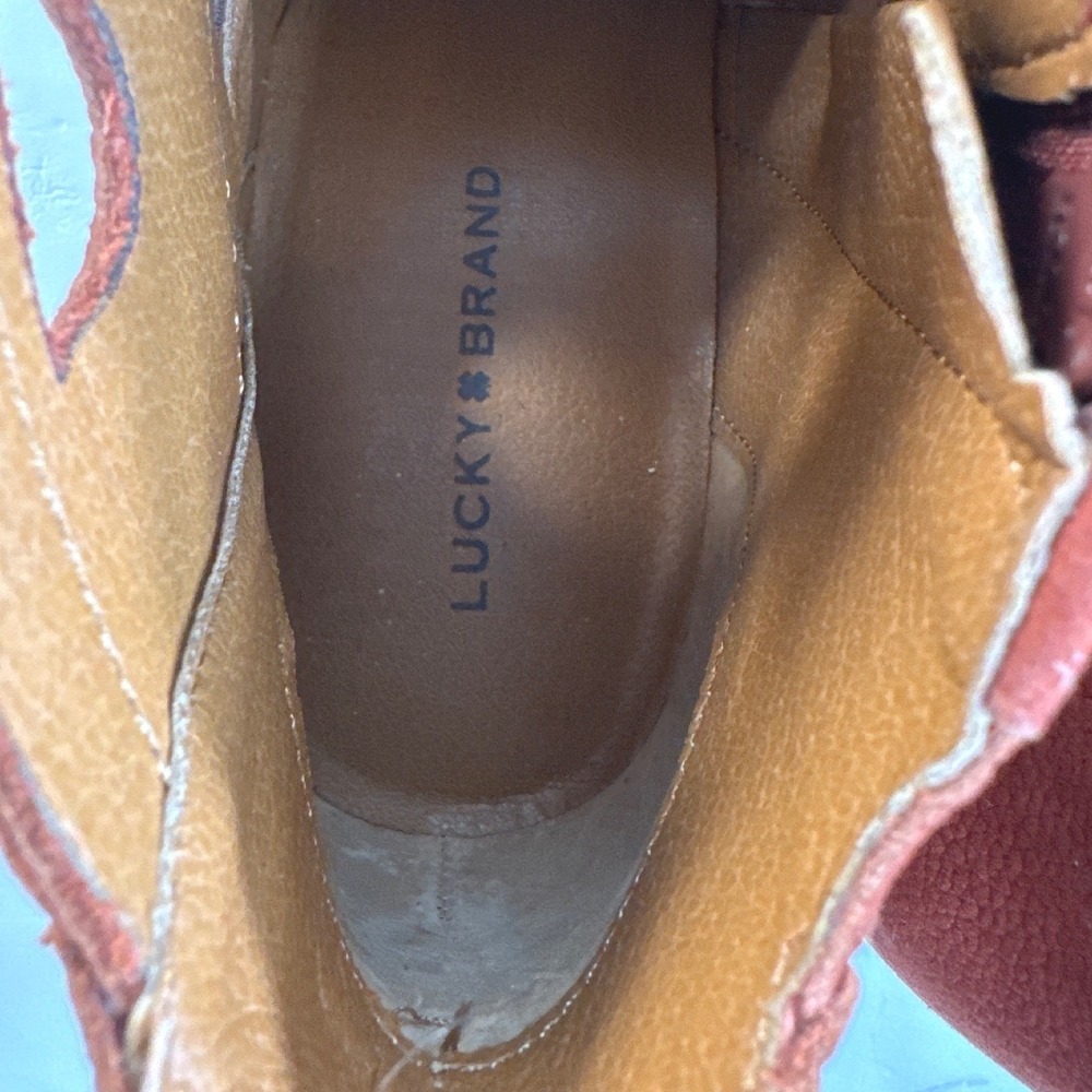 LUCKY BRAND Women's Maroon Suede Ankle Boots Cutout Side Zip Block Heel 8M 38.5 - Picture 8 of 10